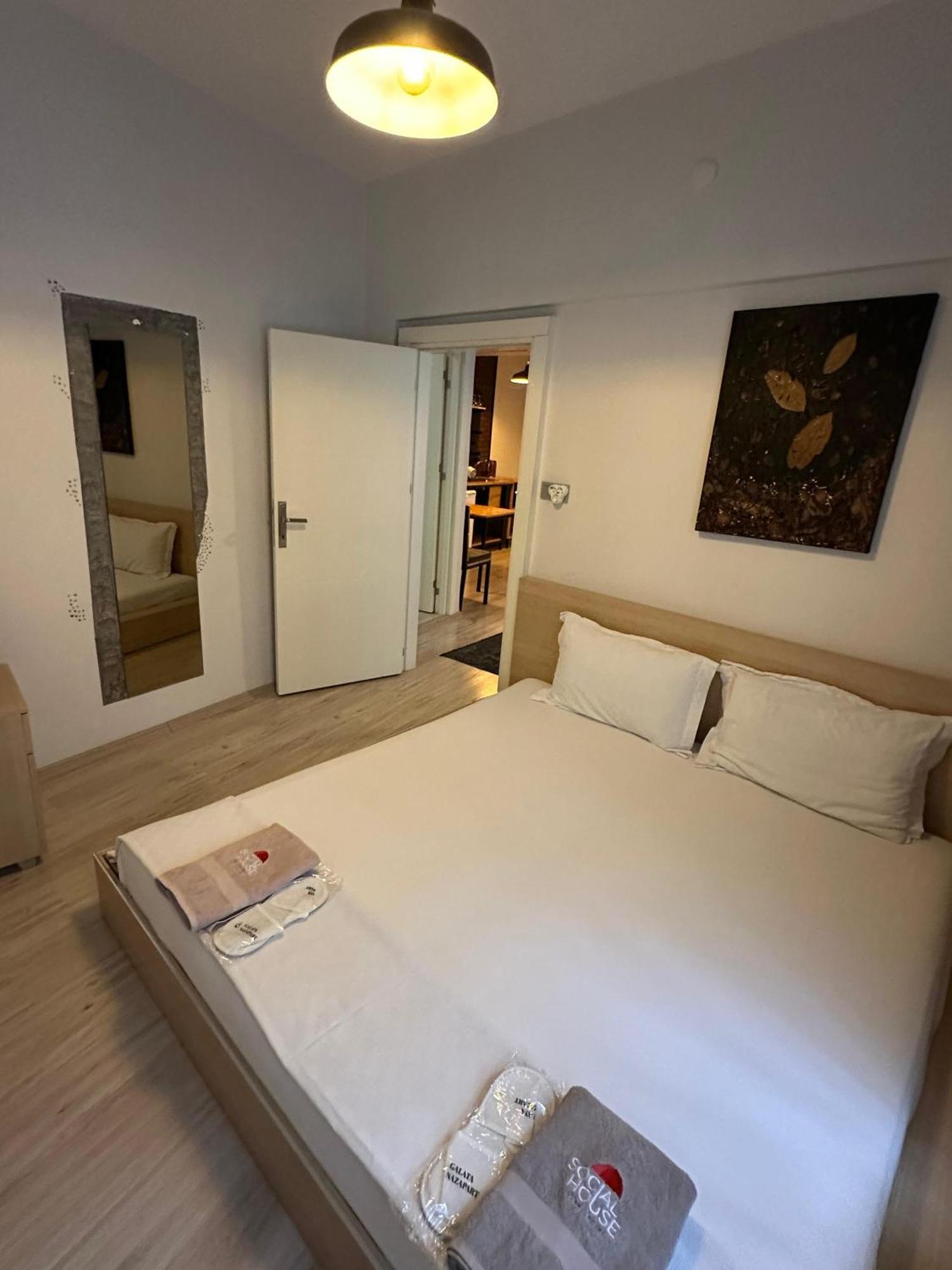 Social House Otel